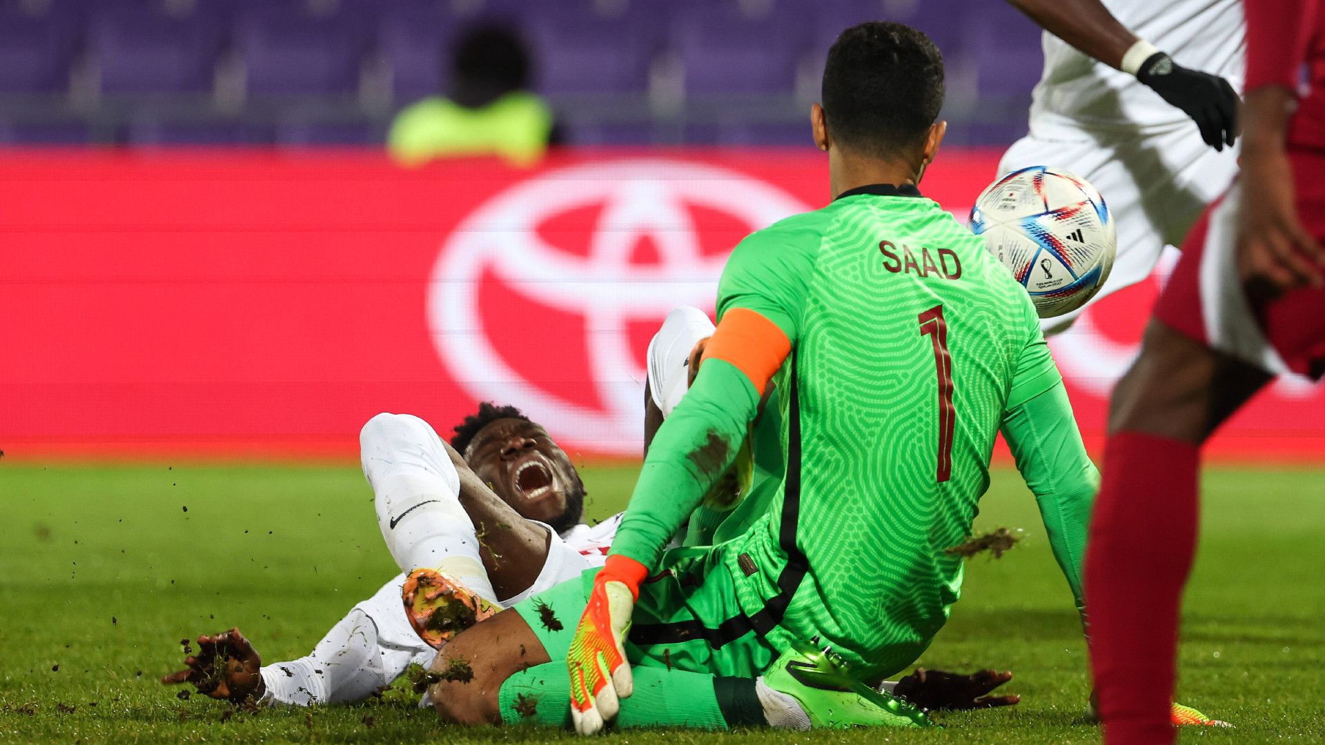 GERMANY ONLY: ALPHONSO DAVIES CANADA QATAR