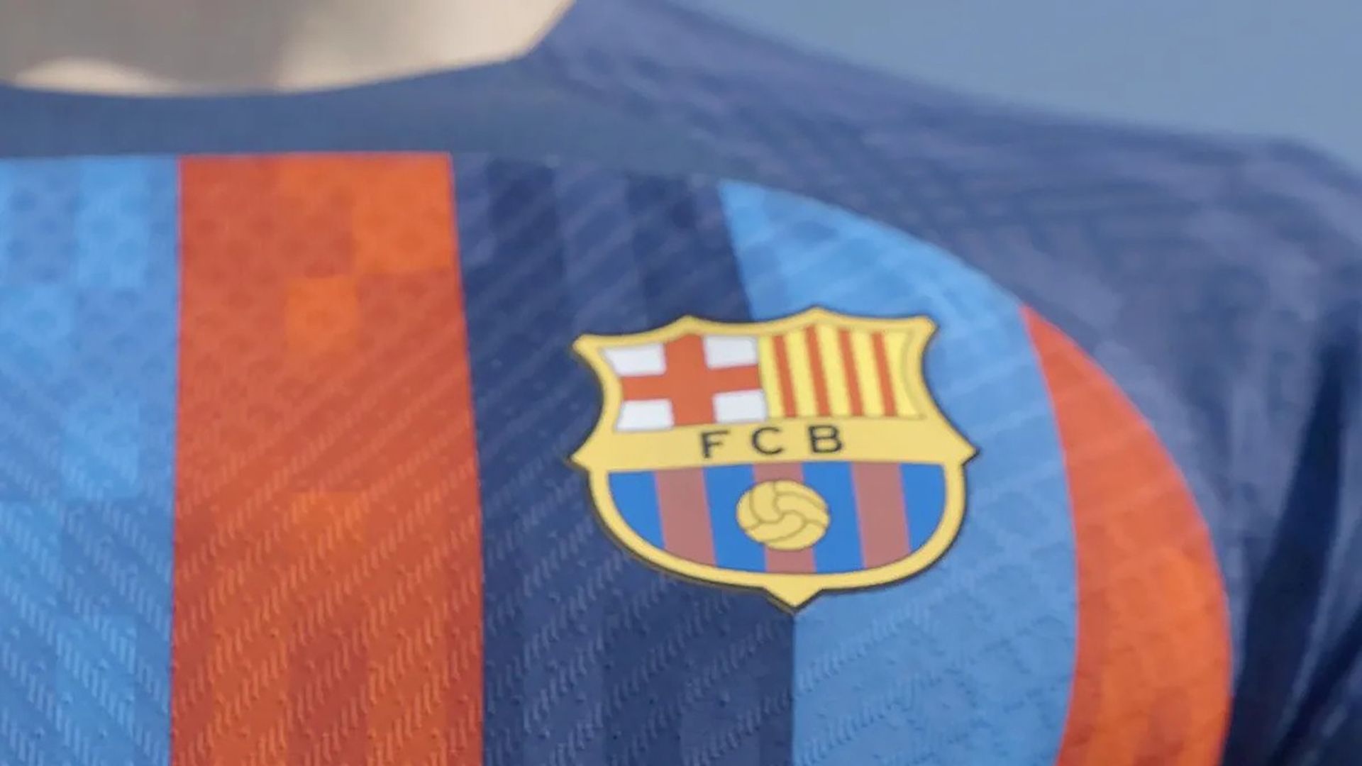 Barcelona 2022-23 home kit