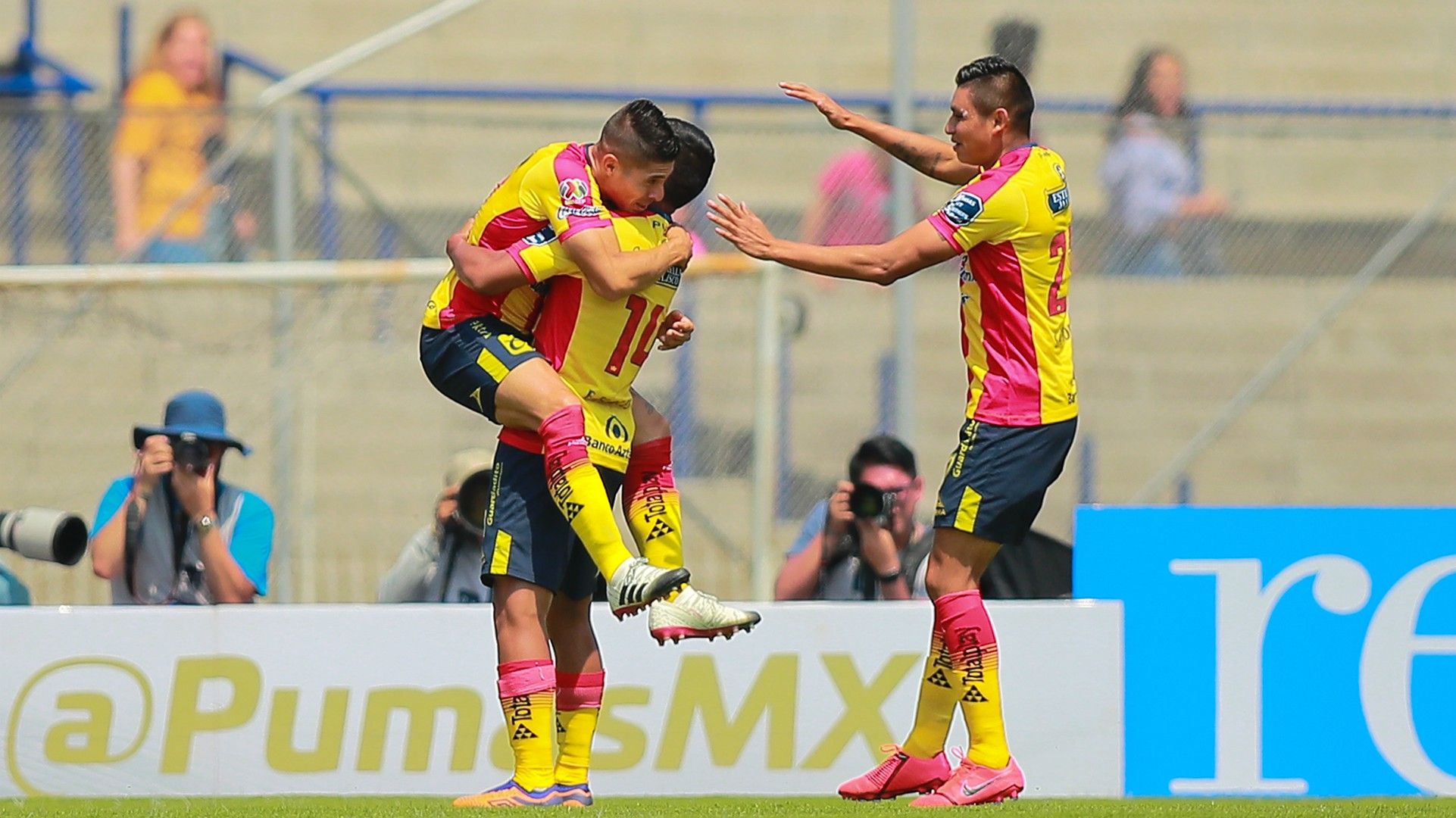 Pumas Morelia Ángel Lezcano