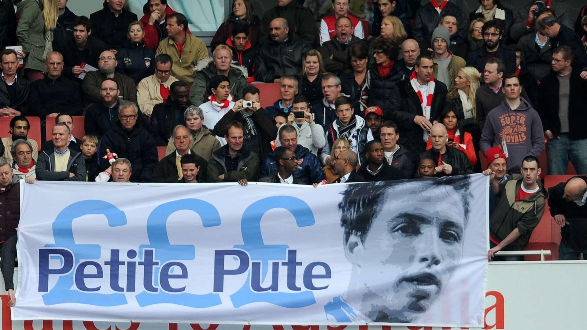 Samir Nasri Man City Arsenal fans banner