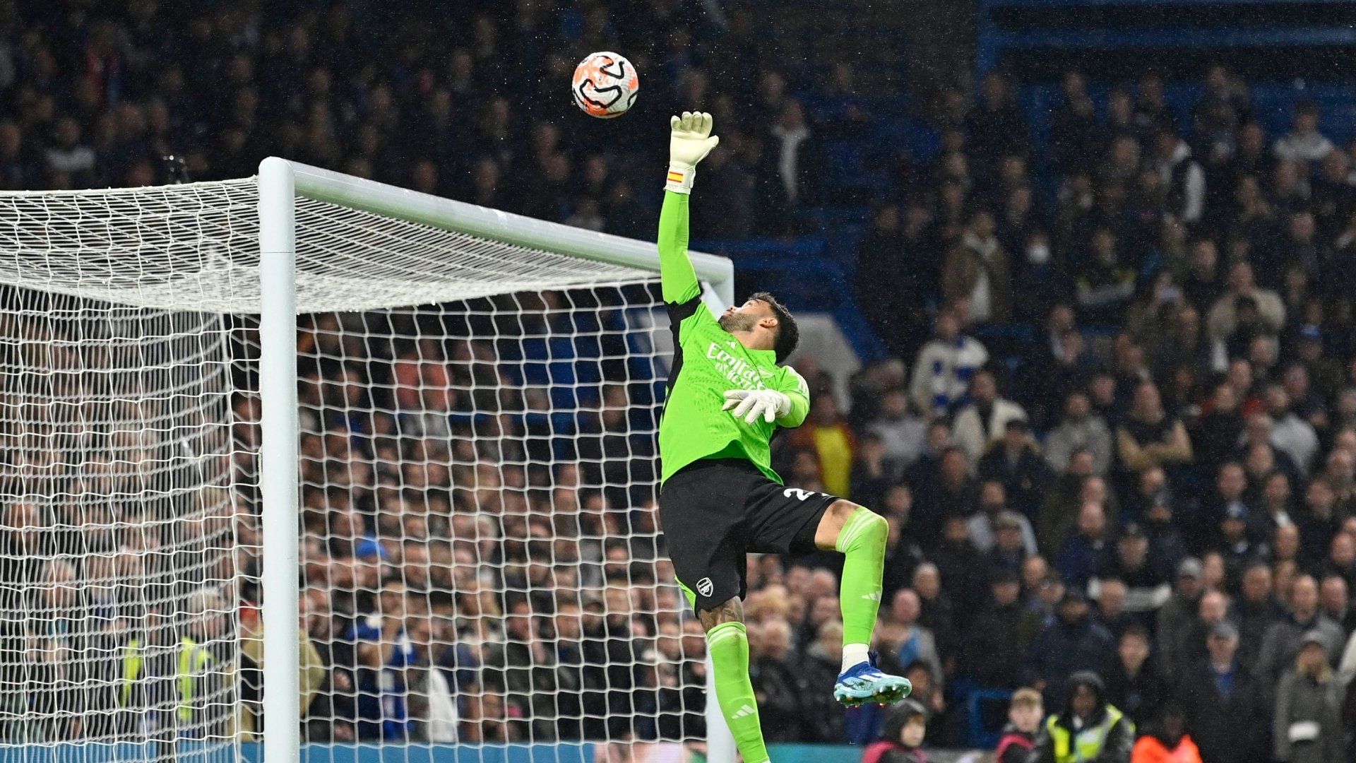 David Raya Mykhailo Mudryk goal Chelsea Arsenal 2023-24