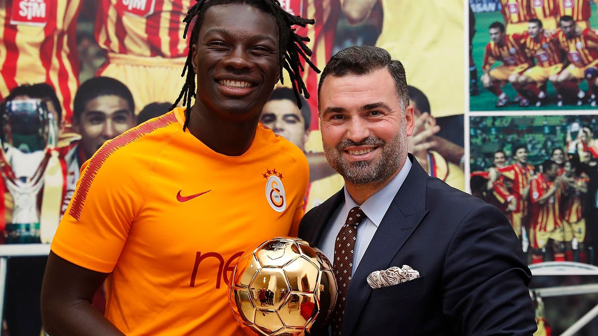 Bafetimbi Gomis Hakan Unsal