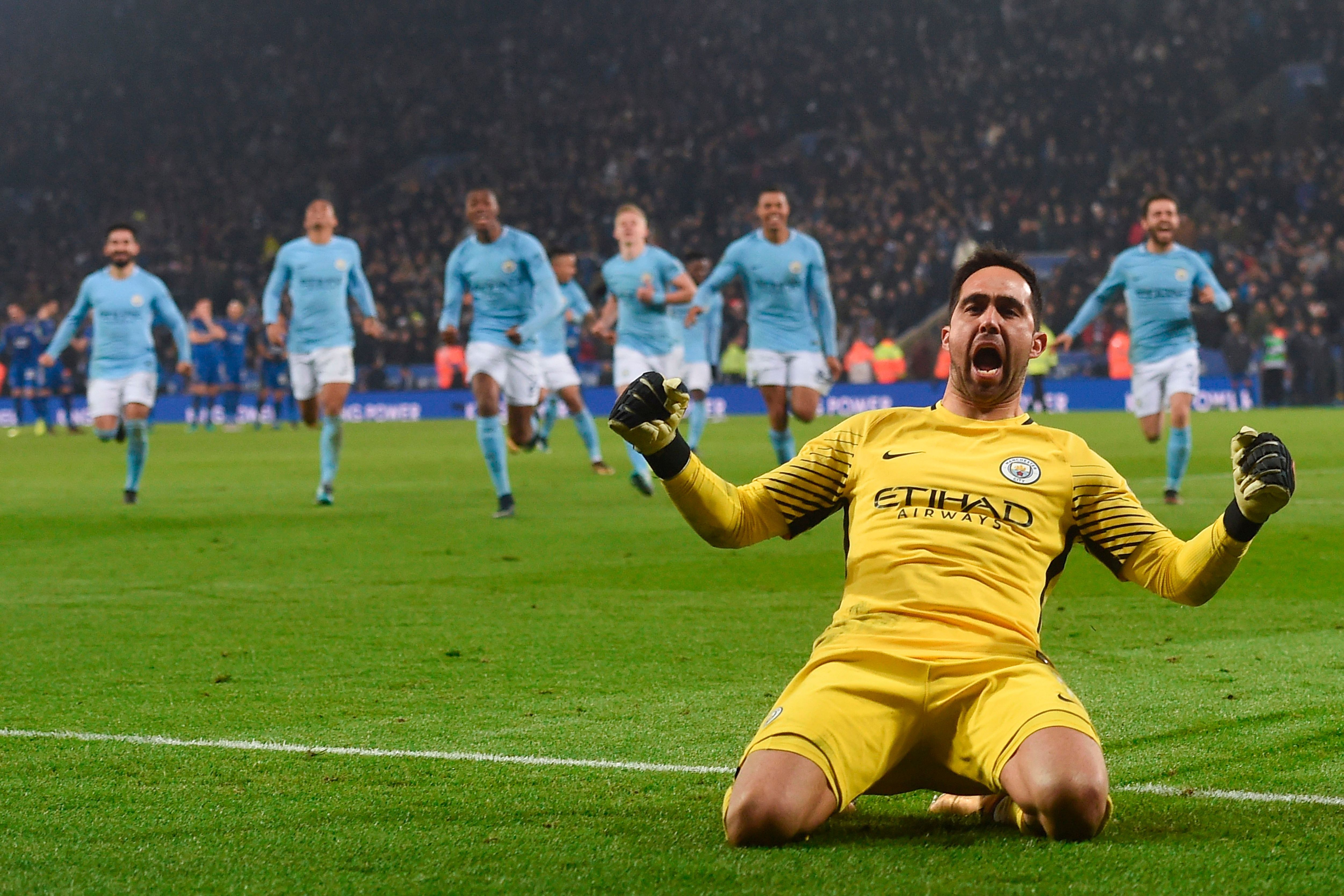 Claudio Bravo Manchester City EMBED