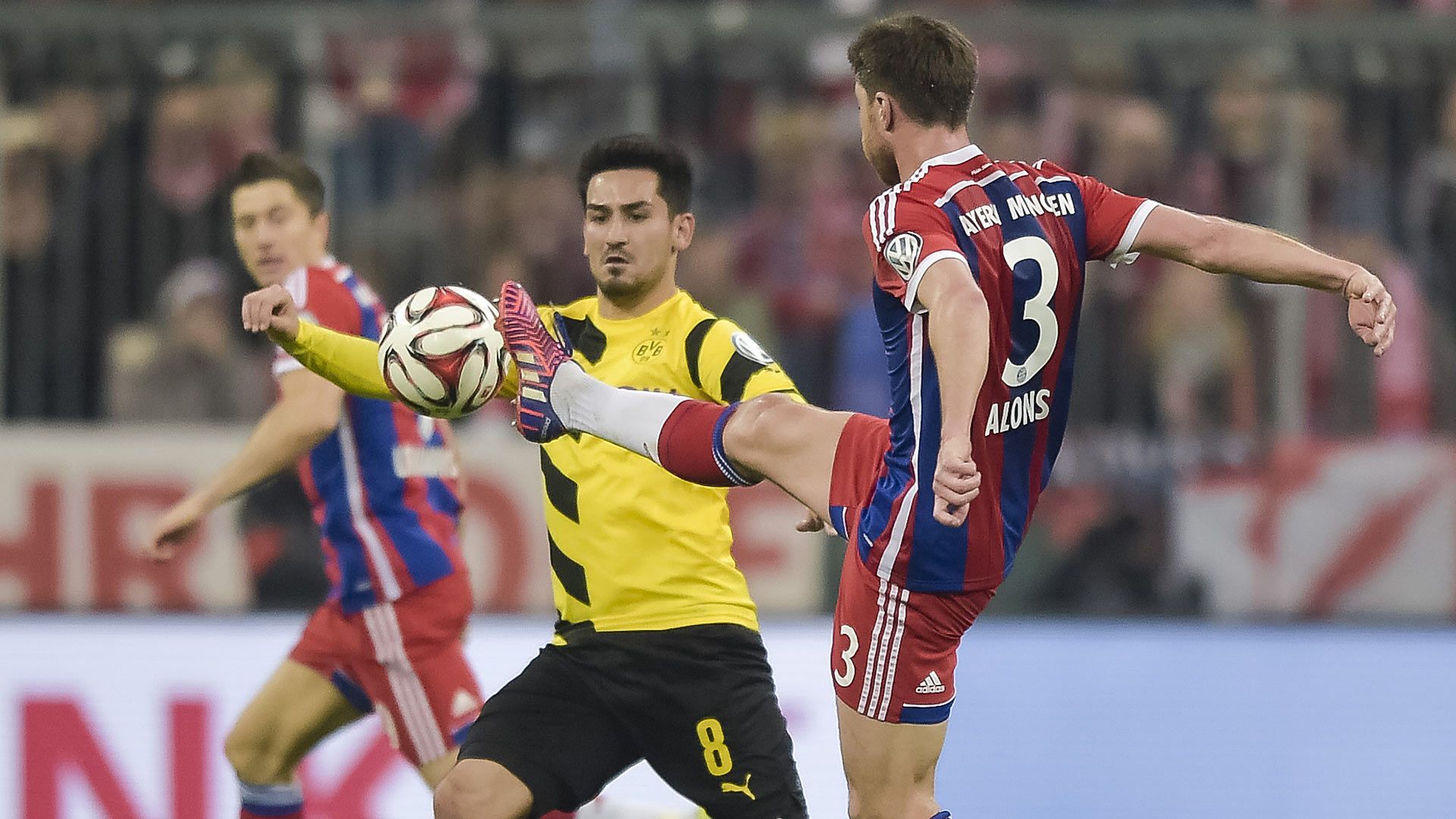 FC Bayern Borussia Dortmund BVB Xabi Alonso Ilkay Gündogan 20150428