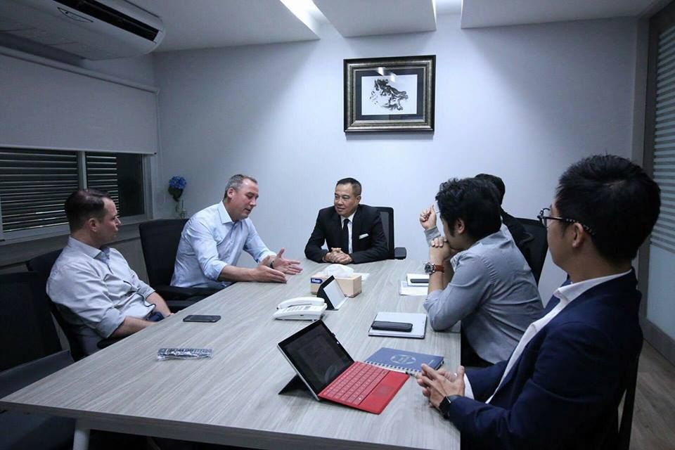 Rene Meulensteen in FA Thailand