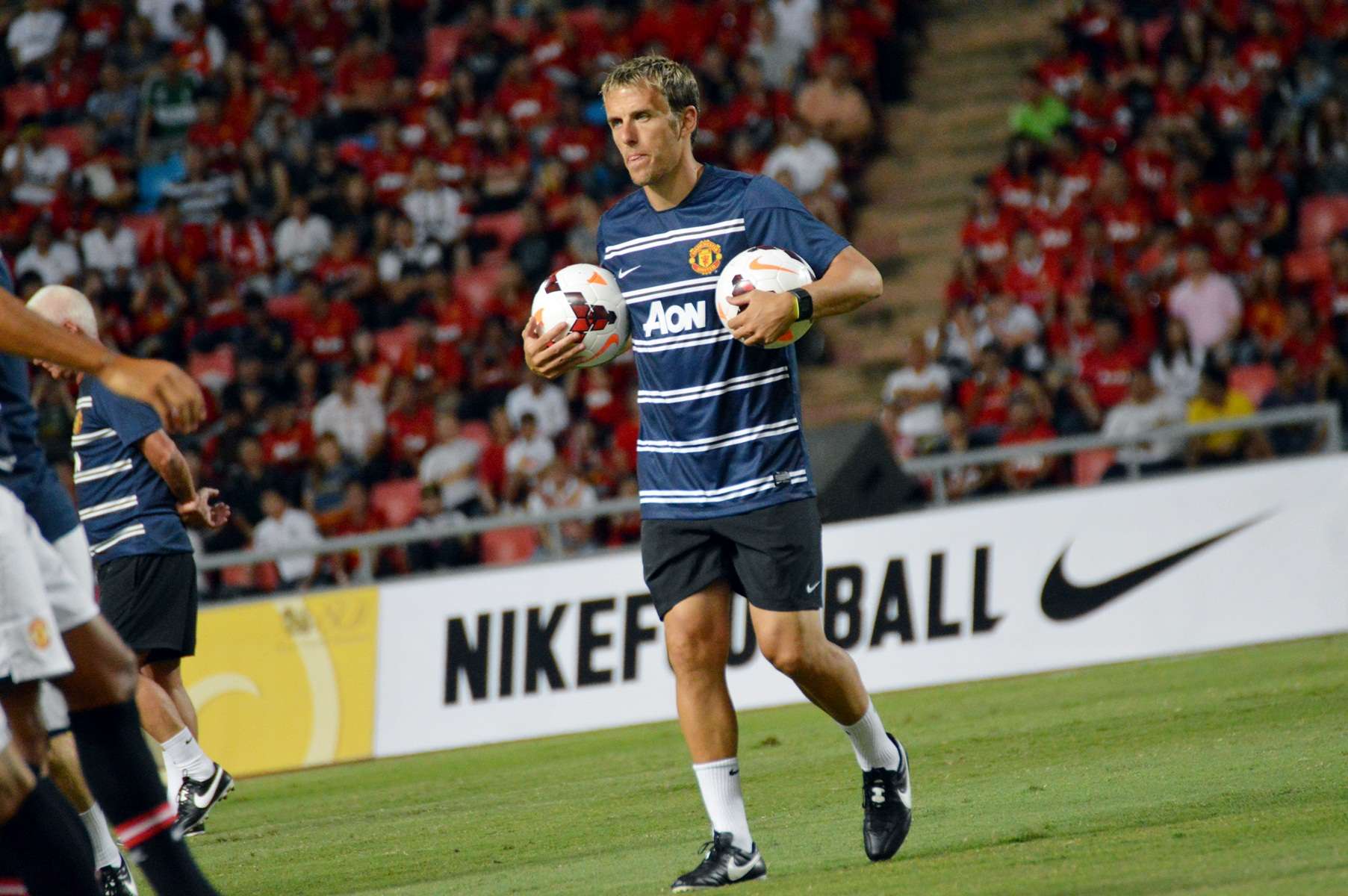 In Pictures - MUFC on the pitch - Phil Neville - THAI