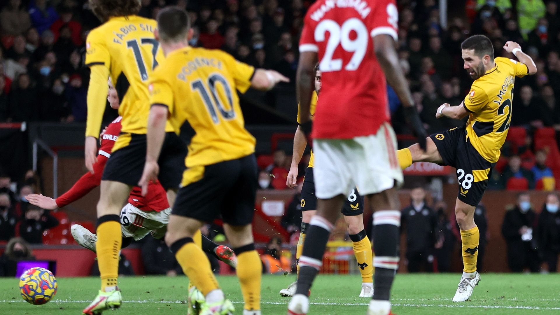 Joao Moutinho scores, Man Utd vs Wolves 2021-22