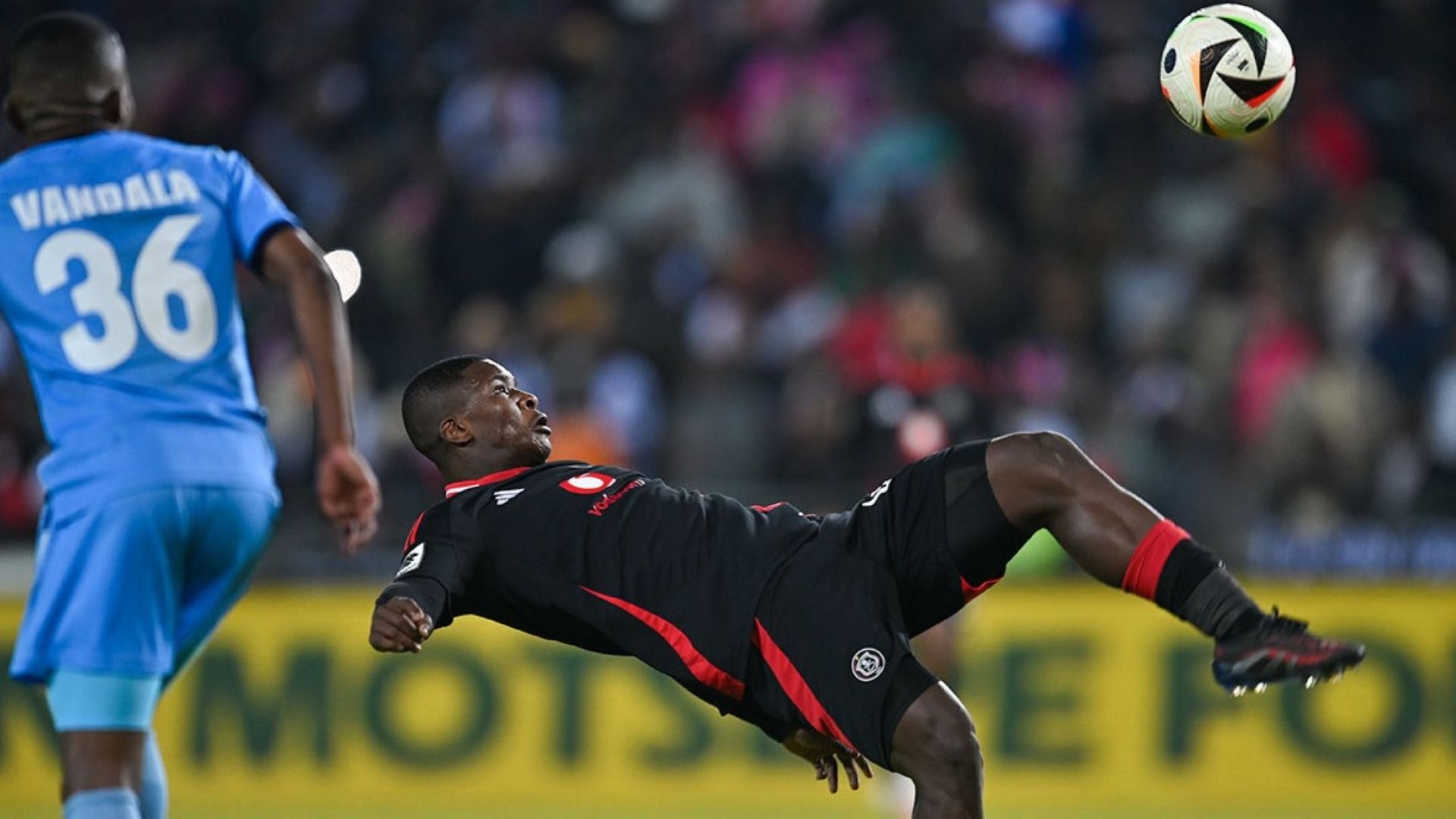 Mbekezeli Mbokazi, Orlando Pirates