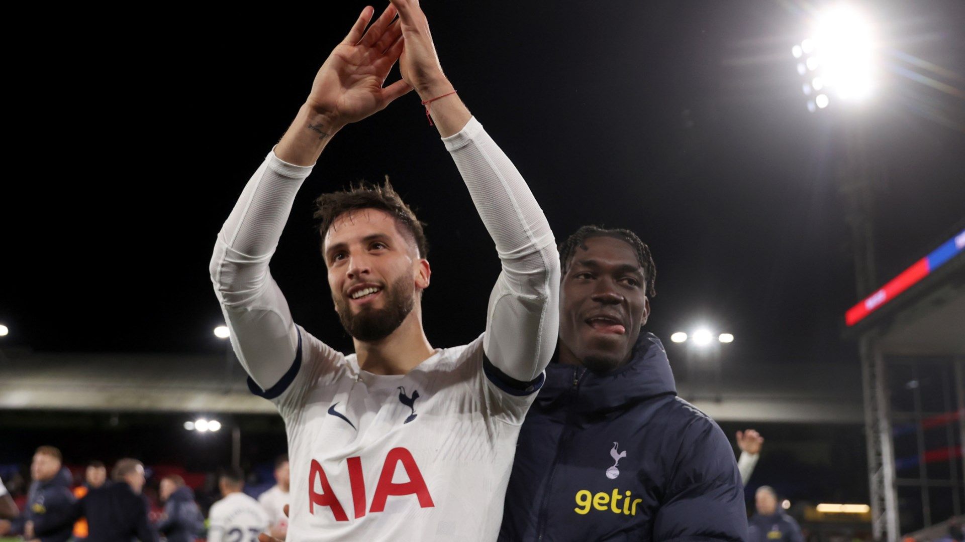 Rodrigo Bentancur - Yves Bissouma Tottenham Hotspur