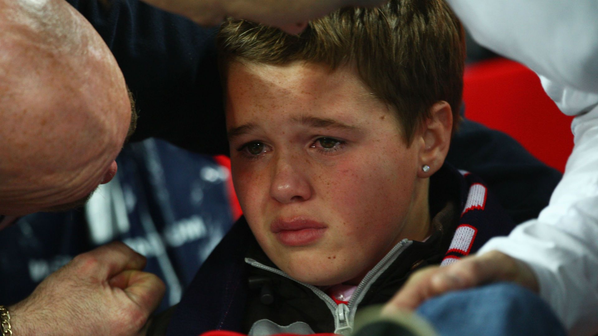 england croatia - euro 2008 qualifier - fan cry - 21112007