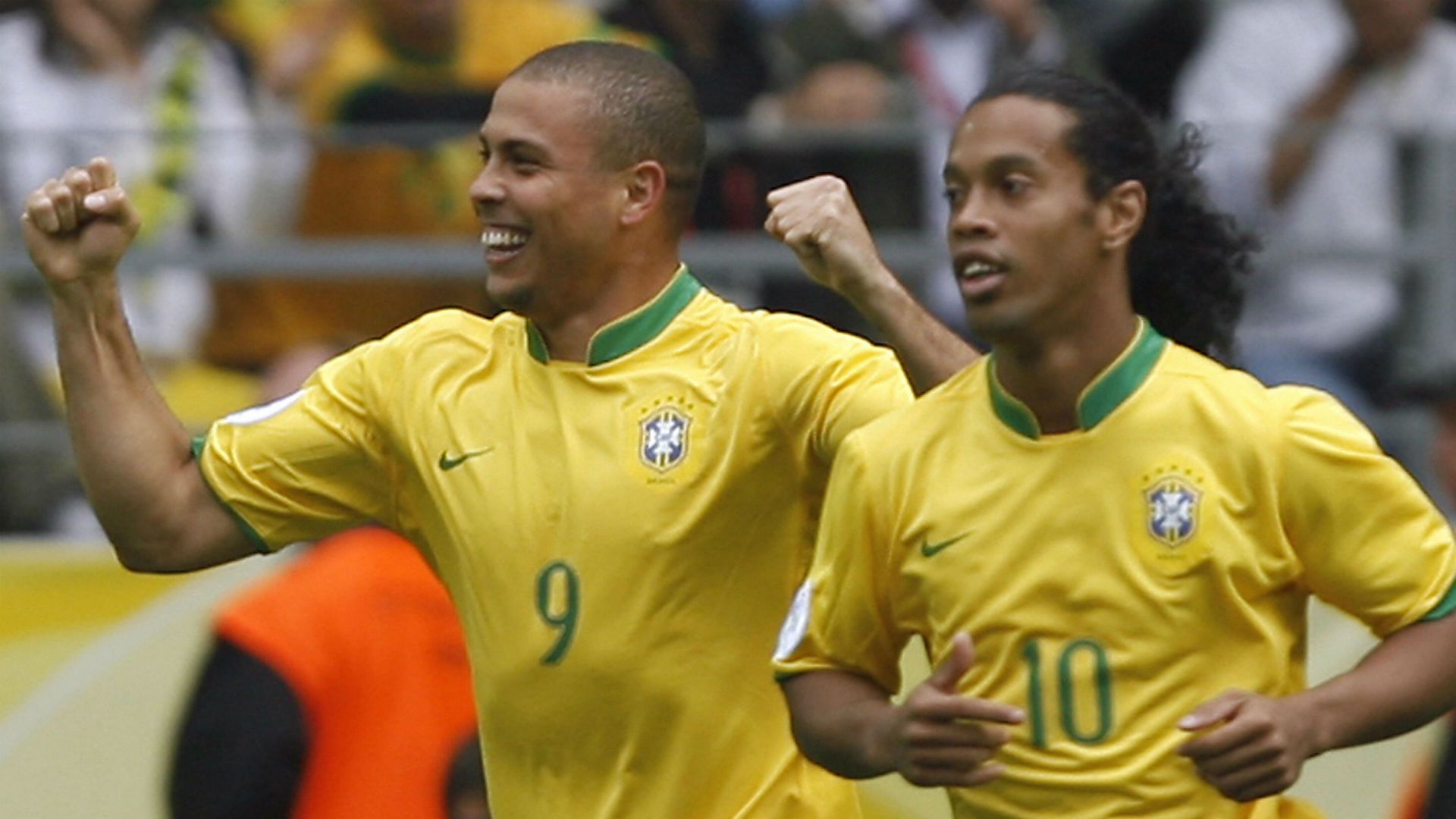 2019-02-22-ronaldo_ronaldinho