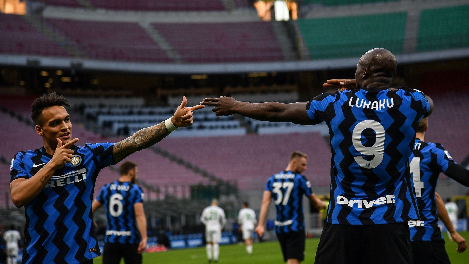 Lautaro Martinez Romelu Lukaku inter