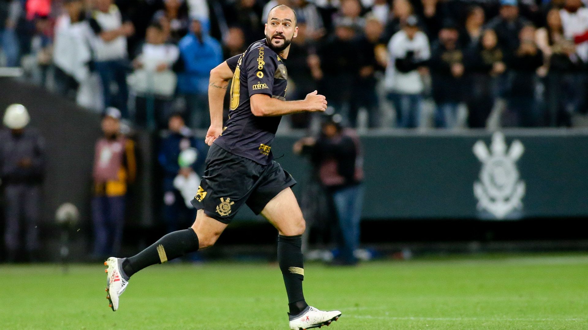 Danilo - Corinthians - 05/10/2018