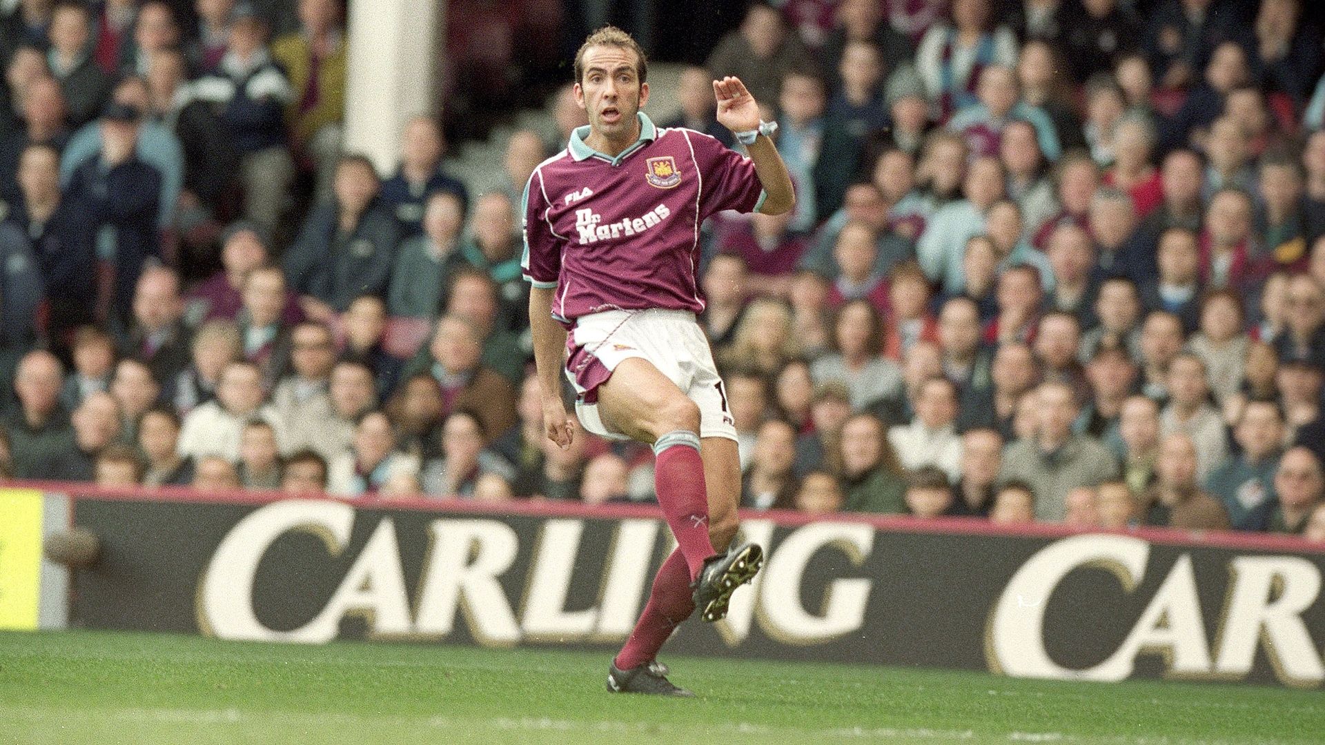 Paolo Di Canio West Ham Wimbledon Premier League 1999-2000