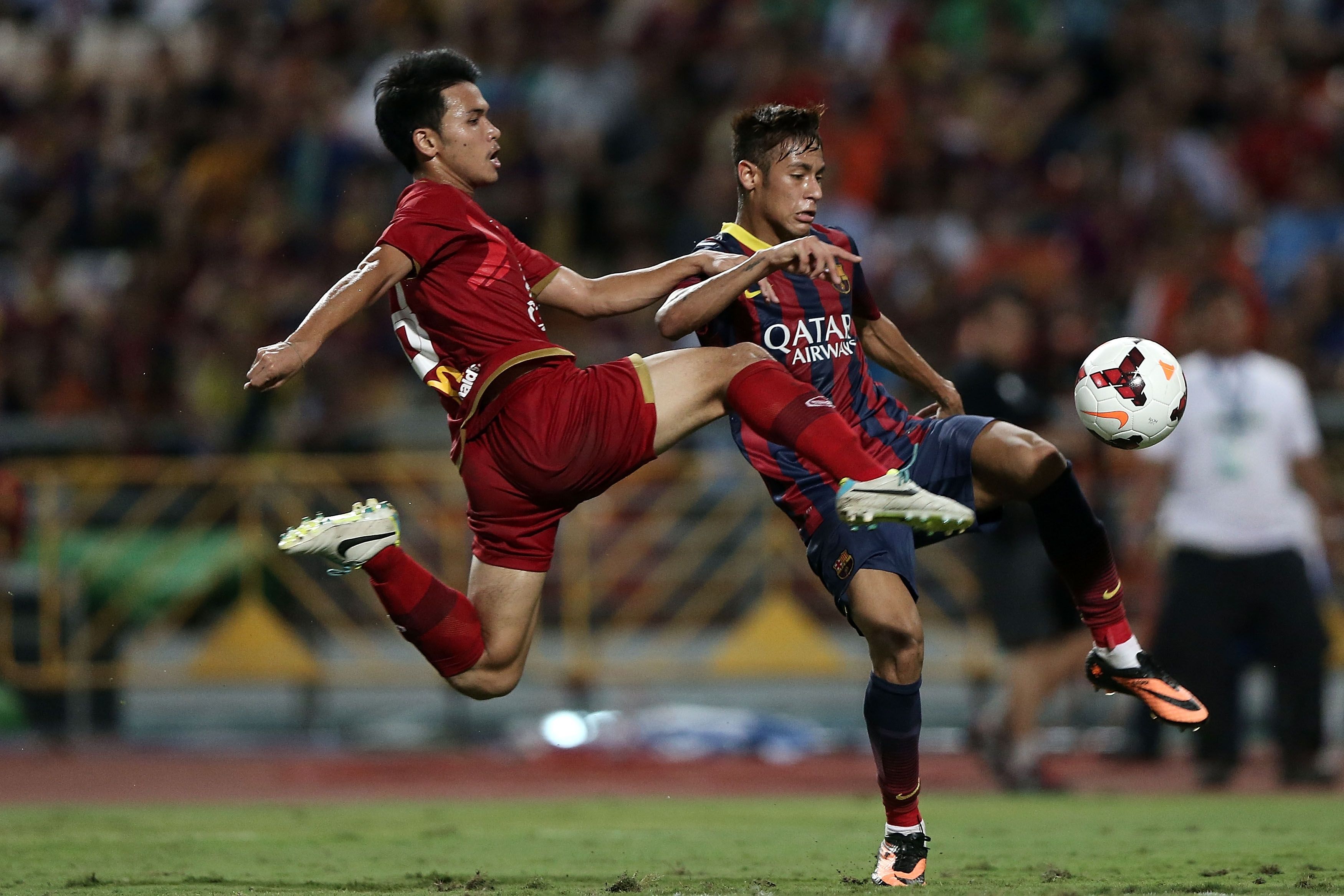 พุทธินันท์ - เนย์มาร์