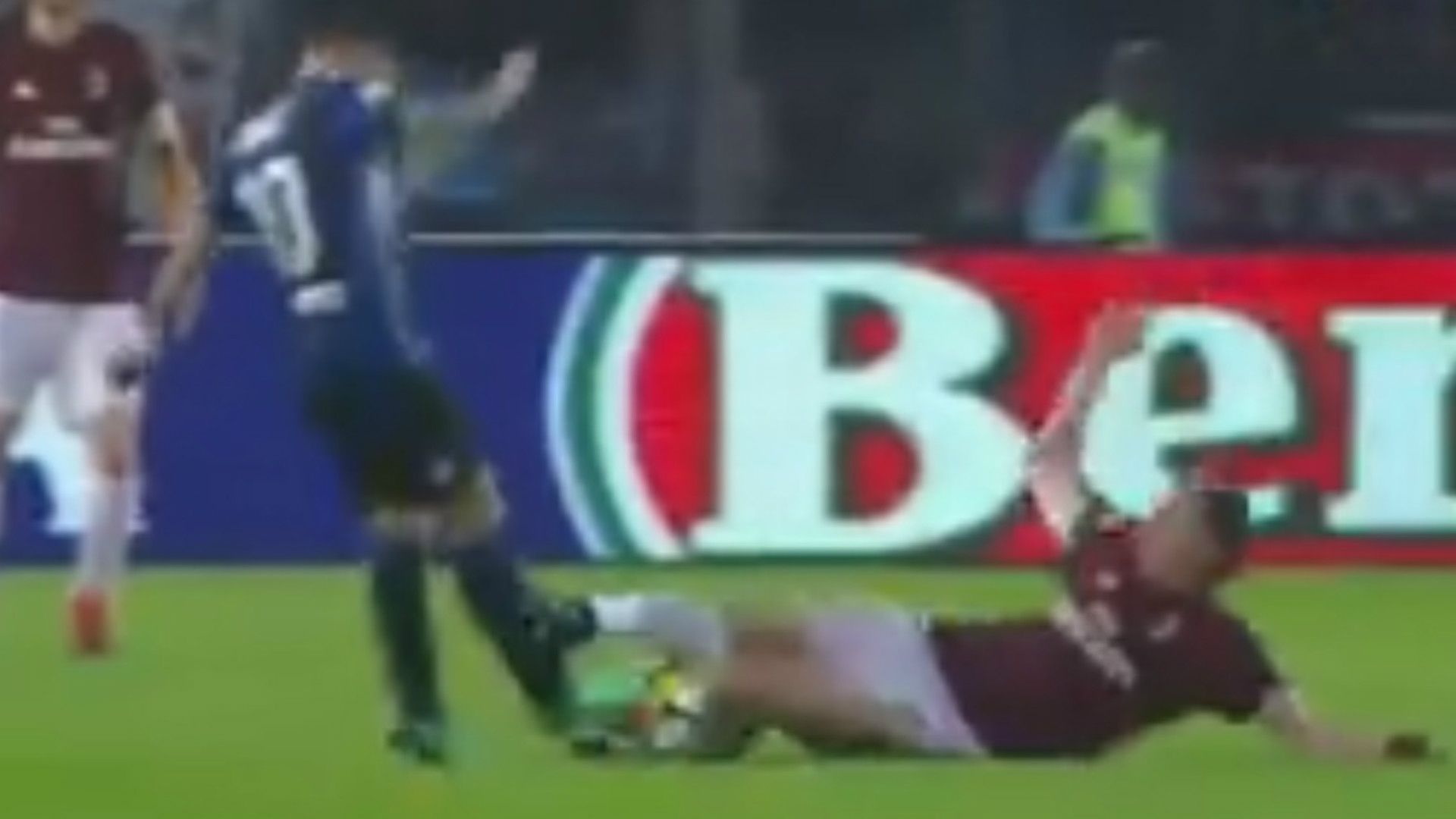 Ricardo Montolivo Papu Gomez Milan Atalanta 13052018