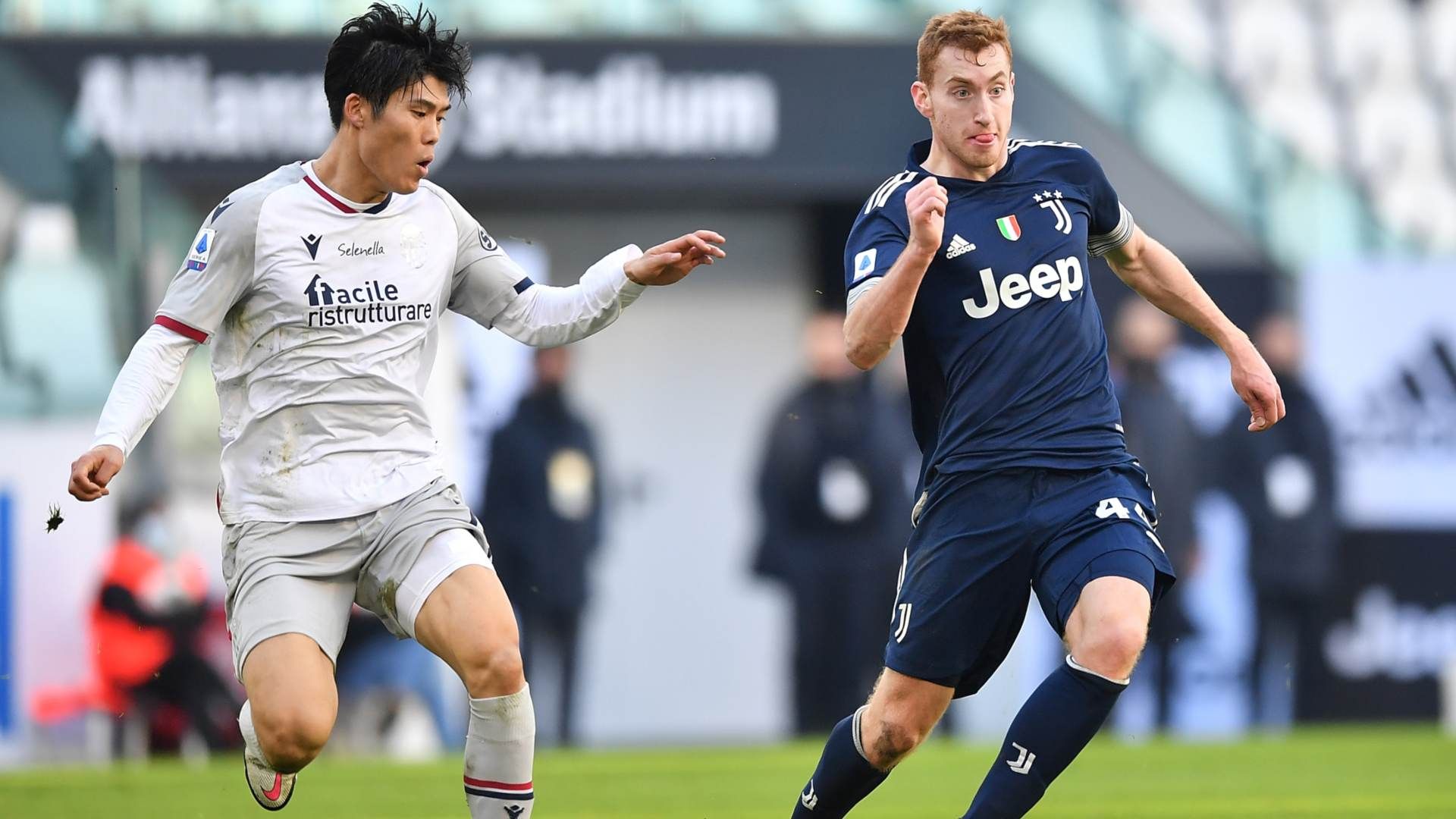 2021-01-25-bologna-takehiro-tomiyasu-juventus-kulusevski