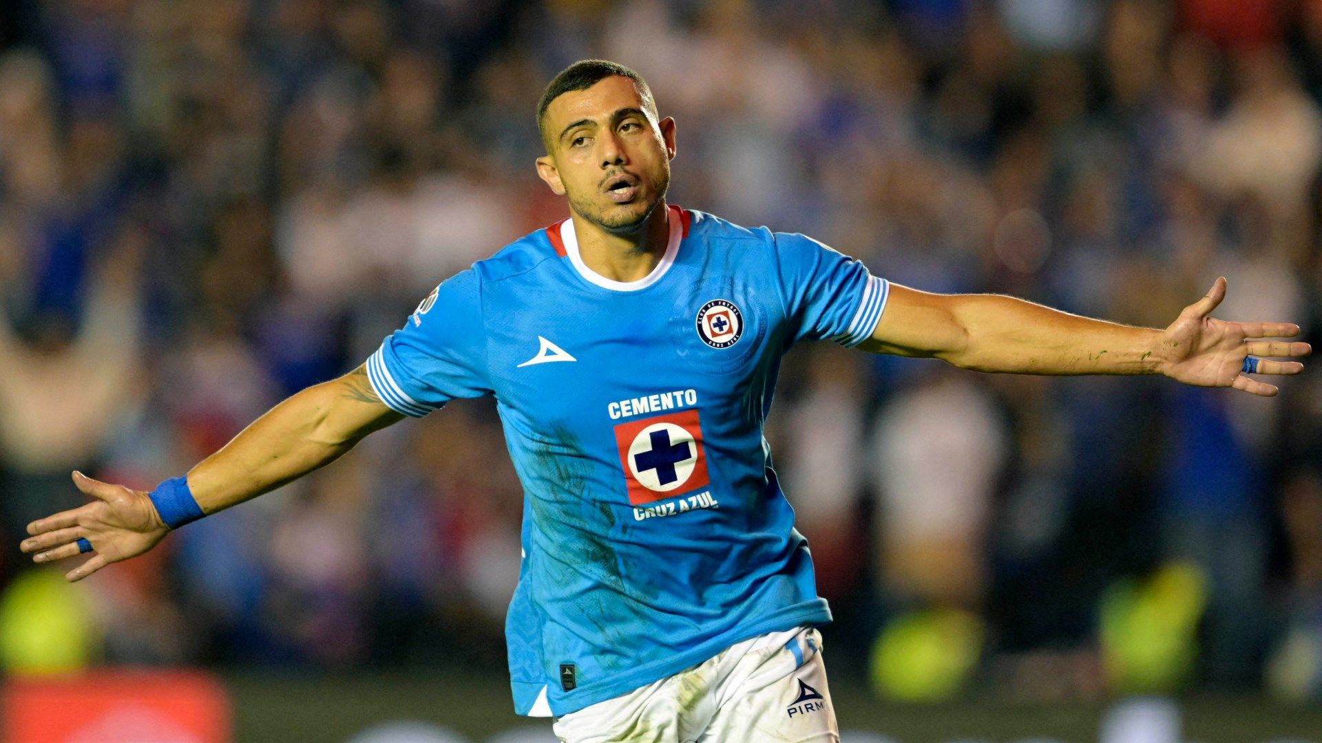 Giorgos Giakoumakis Cruz Azul