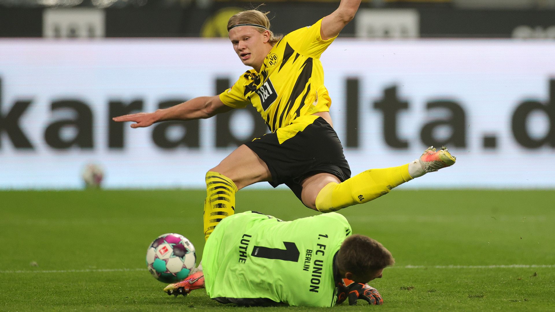 ERLING HAALAND BORUSSIA DORTMUND BUNDESLIGA 21042021