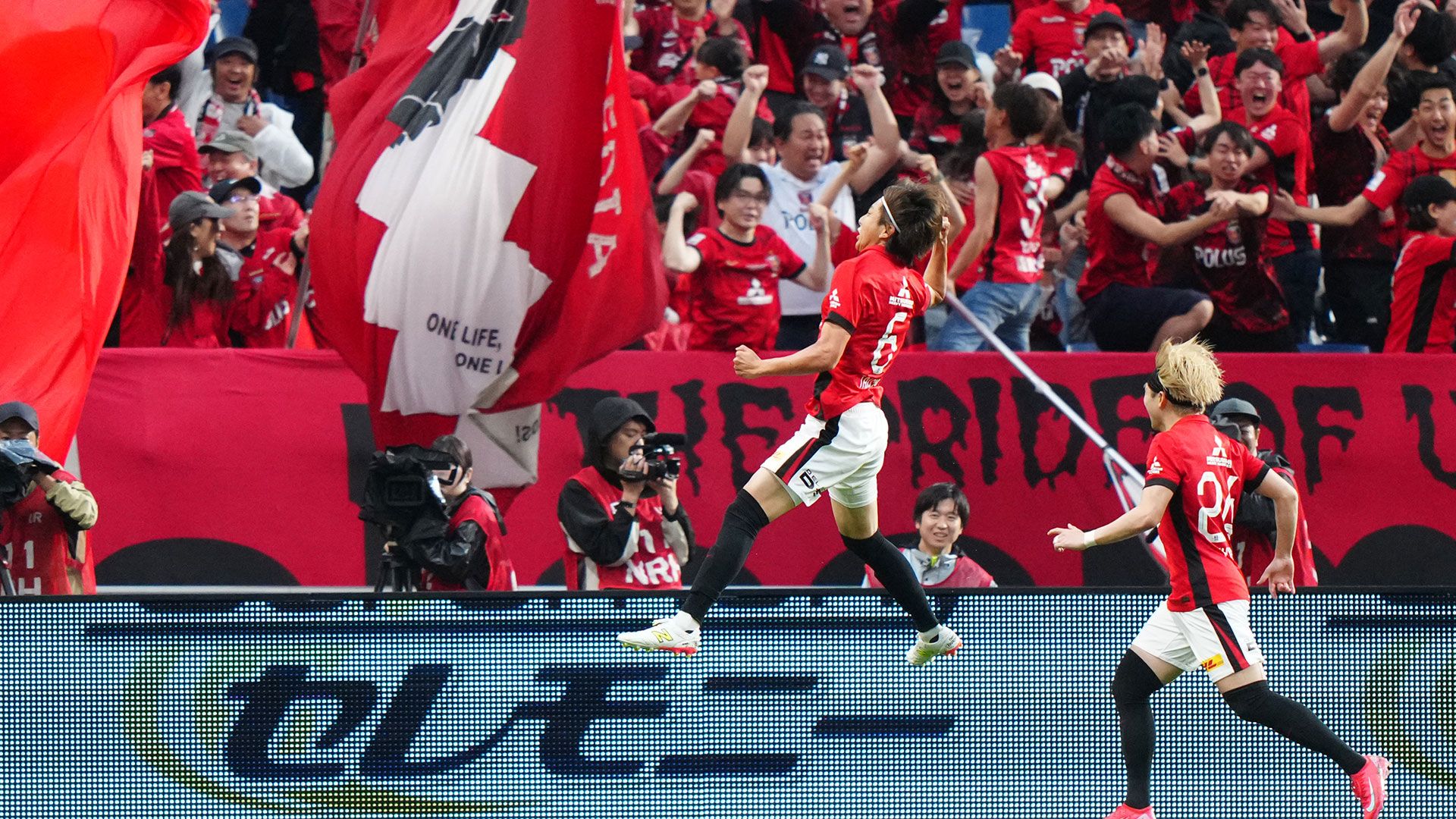 浦和レッズ　松本泰志　victoryユニフォーム　Lサイズ　FC東京戦 即日発送】2025レプリカユニフォーム/1st (ネーム&ナンバー付