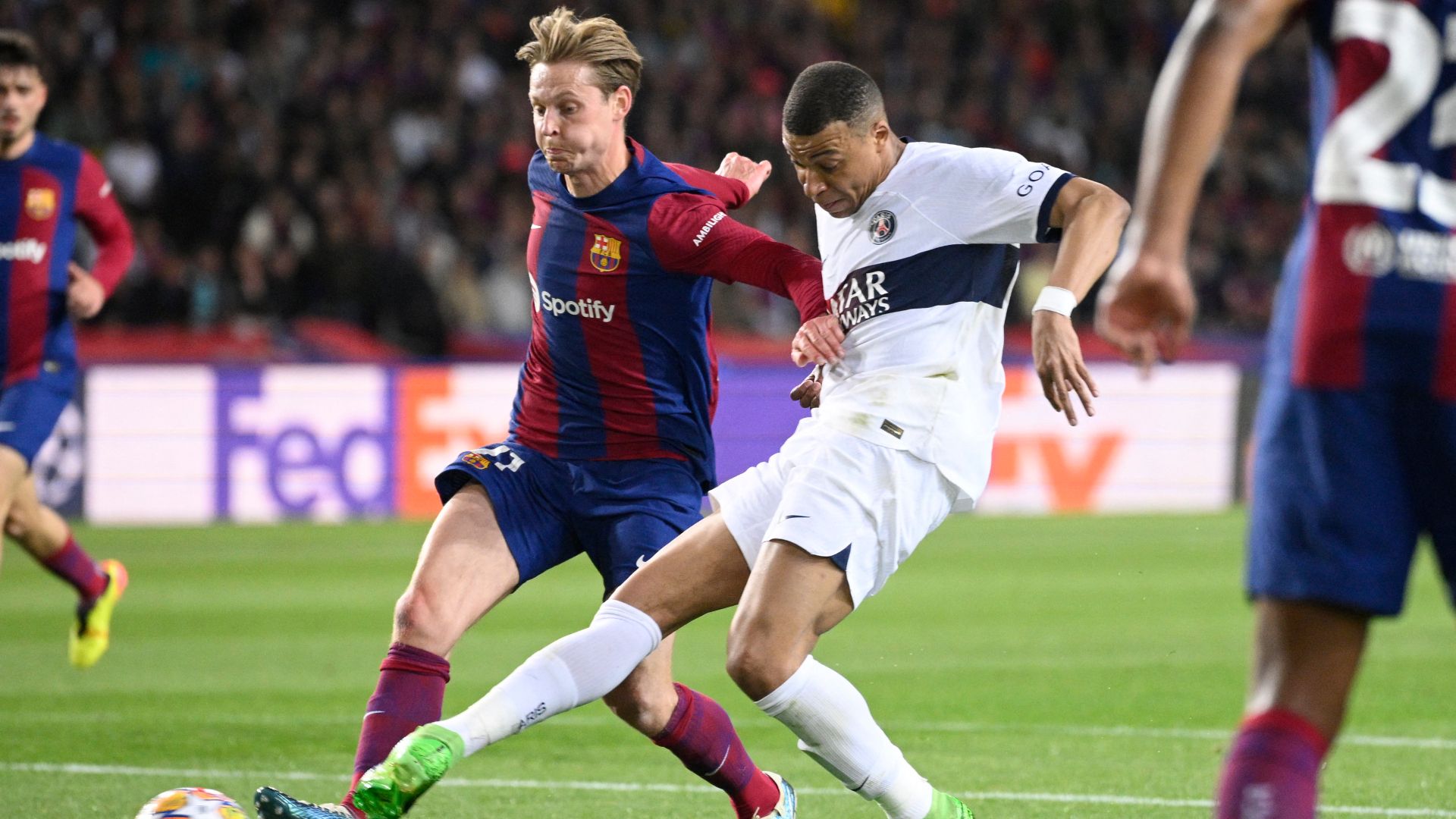 Frenkie De Jong Kylian Mbappe Barcelona PSG Champions League