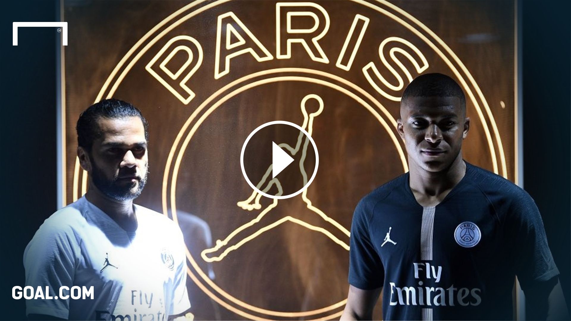 GFX Dani Alves Kylian Mbappe