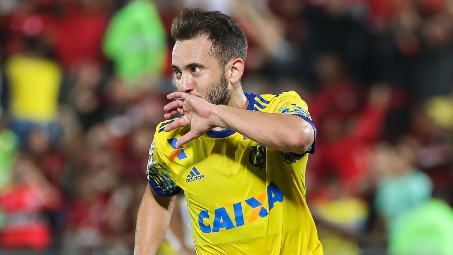 Everton Ribeiro Flamengo Coritiba Brasileirão 22 07 2017