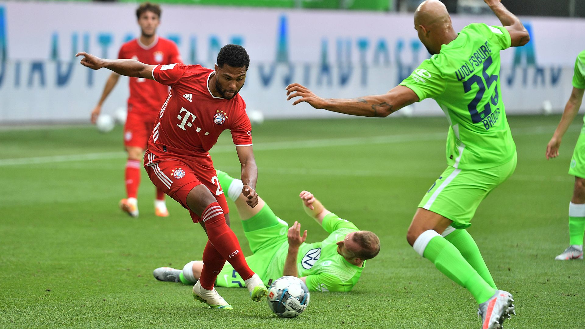 ***GER ONLY*** Serge Gnabry FC Bayern Wolfsburg