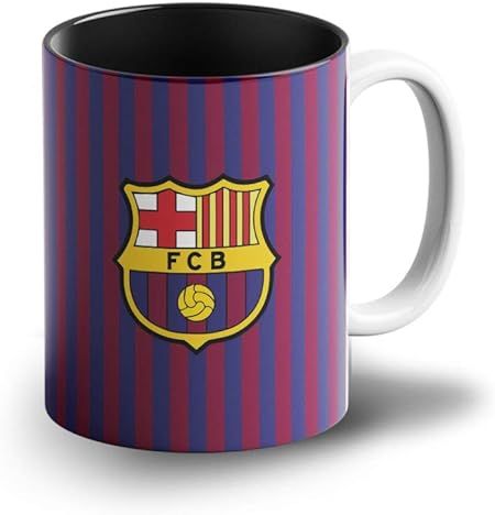 كوب قهوة بشعار برشلونة ي