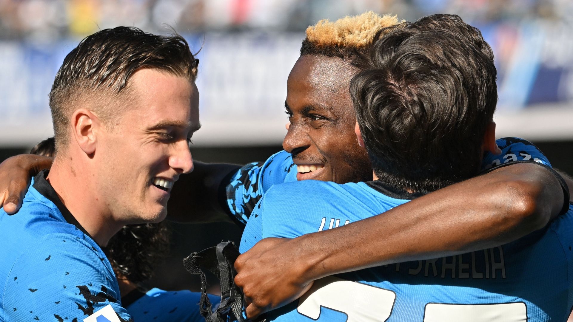 Osimhen celebrating Napoli Sassuolo Serie A