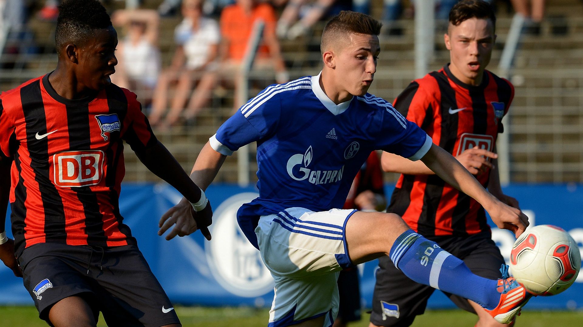 DONIS AVDIJAJ