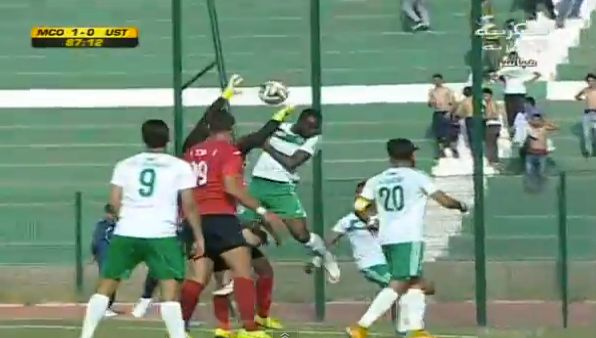 مولودية وجدة يتأهل للدوري المغربي للمحترفين