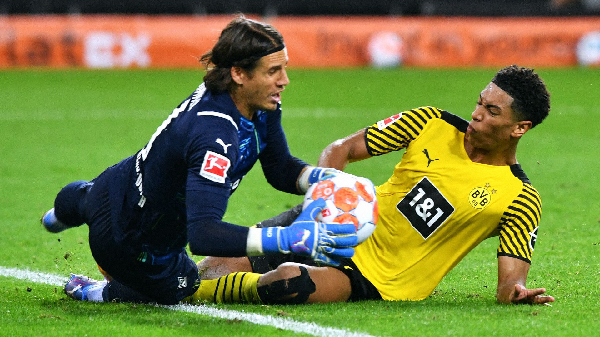 YANN SOMMER GLADBACH JUDE BELLINGHAM BORUSSIA DORTMUND BUNDESLIGA 25092021