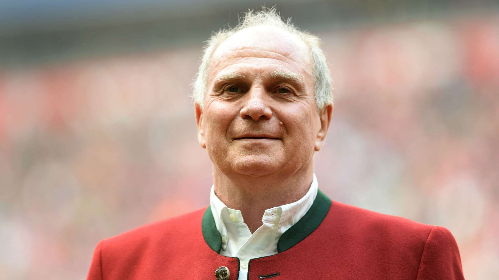 hoeness - cropped