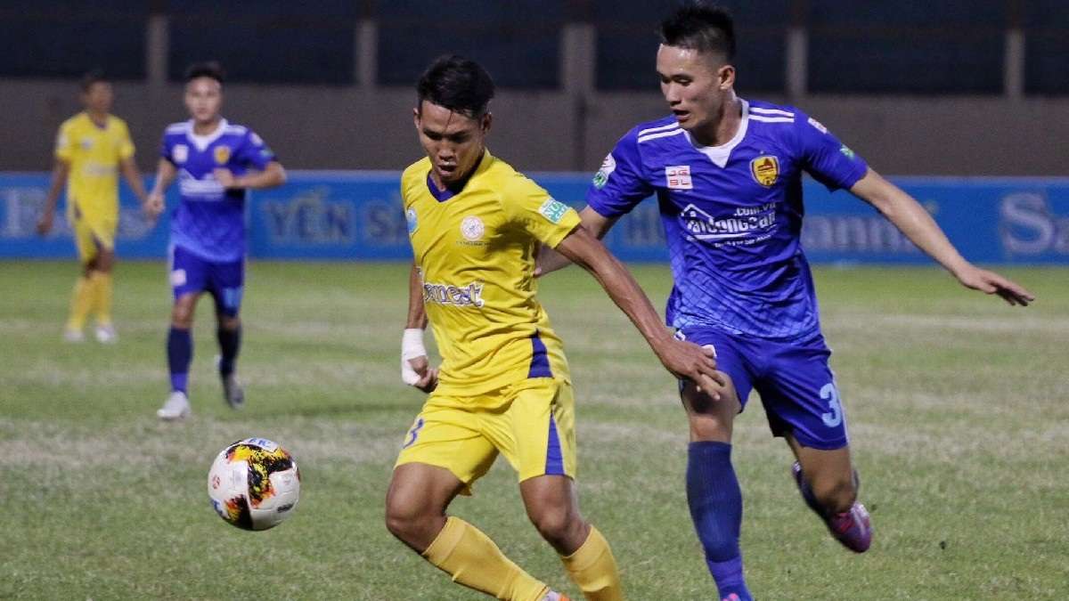 Sanna Khánh Hoà BVN Quảng Nam Vòng 14 V.League 2018