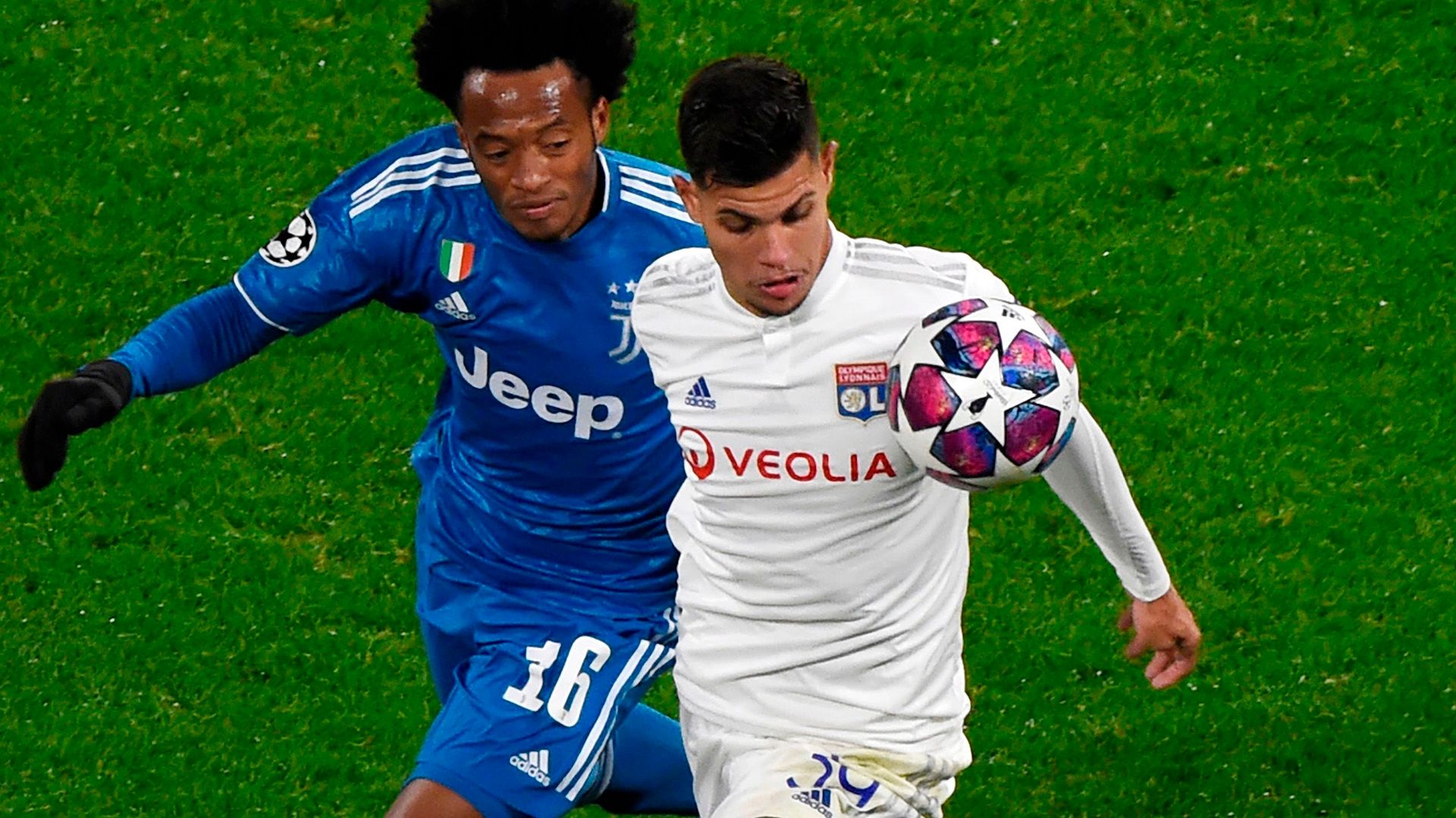 Bruno Guimarães Cuadrado Lyon Juventus Champions League 26 02 2020
