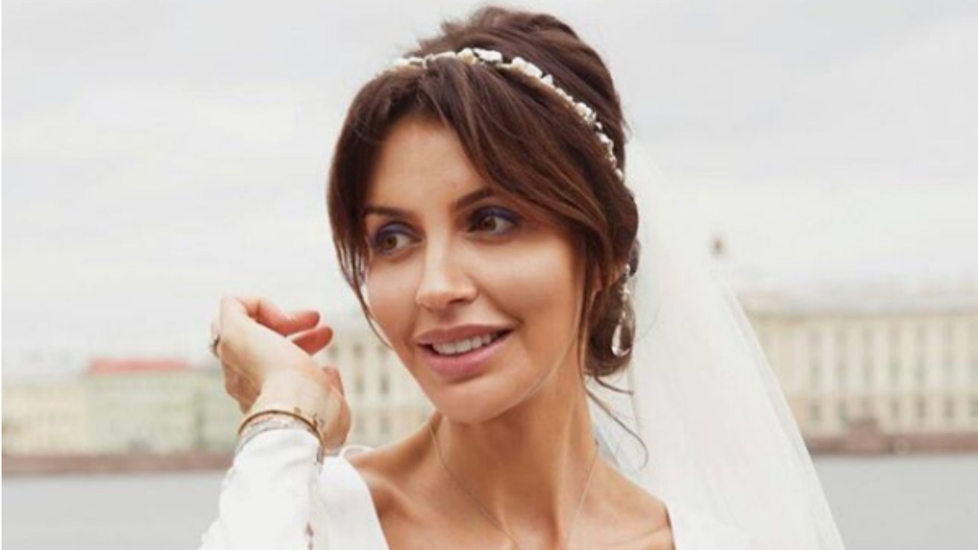 Alisa Arshavina, Andrey Arshavin's wife