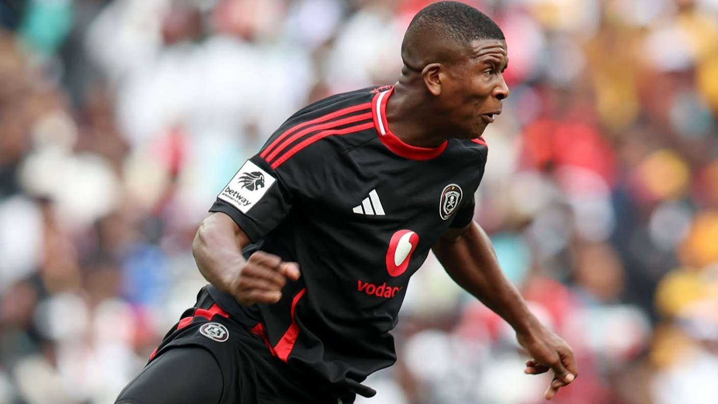 Will 19-year-old Mbekezeli Mbokazi be included in Orlando Pirates' captaincy committee after wearing armband in Spain? Ex-Pirates star Benson Mhlongo insists, 'Being a captain doesn't depend on age' | Goal.com South Africa
