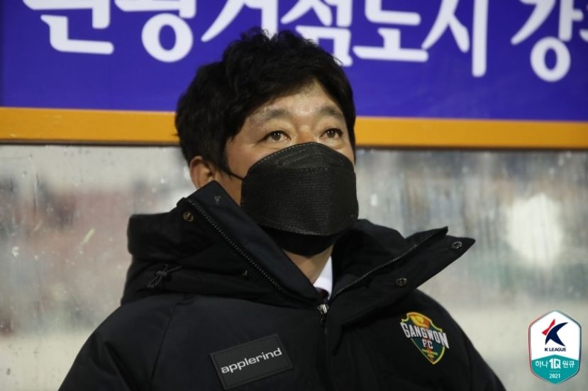 김병수 강원FC 감독