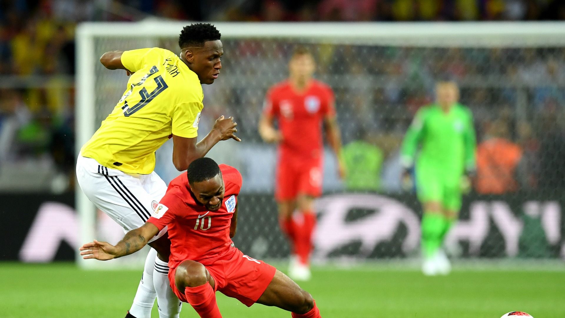 Raheem Sterling, Yerry Mina