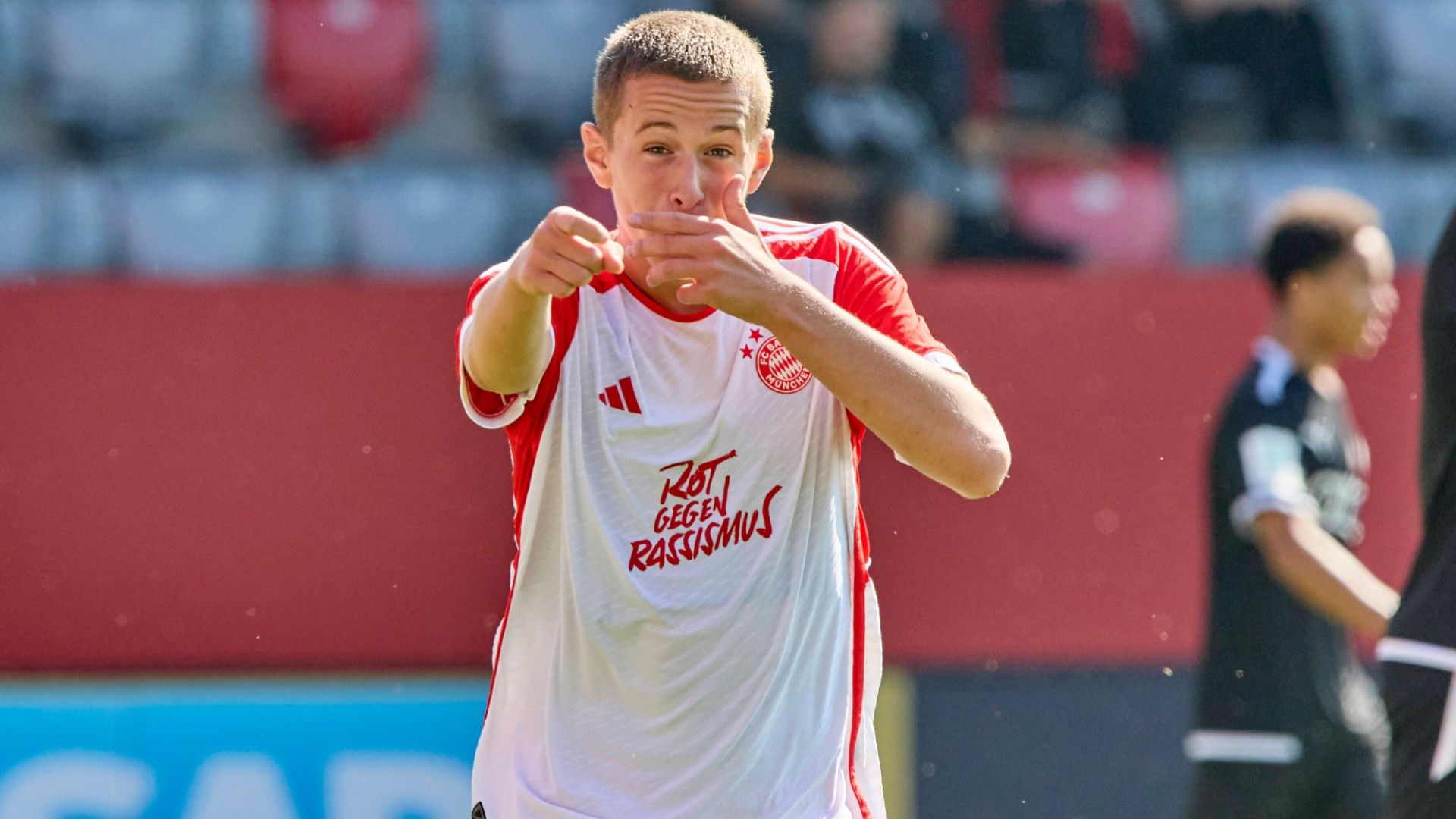 ONLY GERMANY Yll Gashi FC Bayern 2023