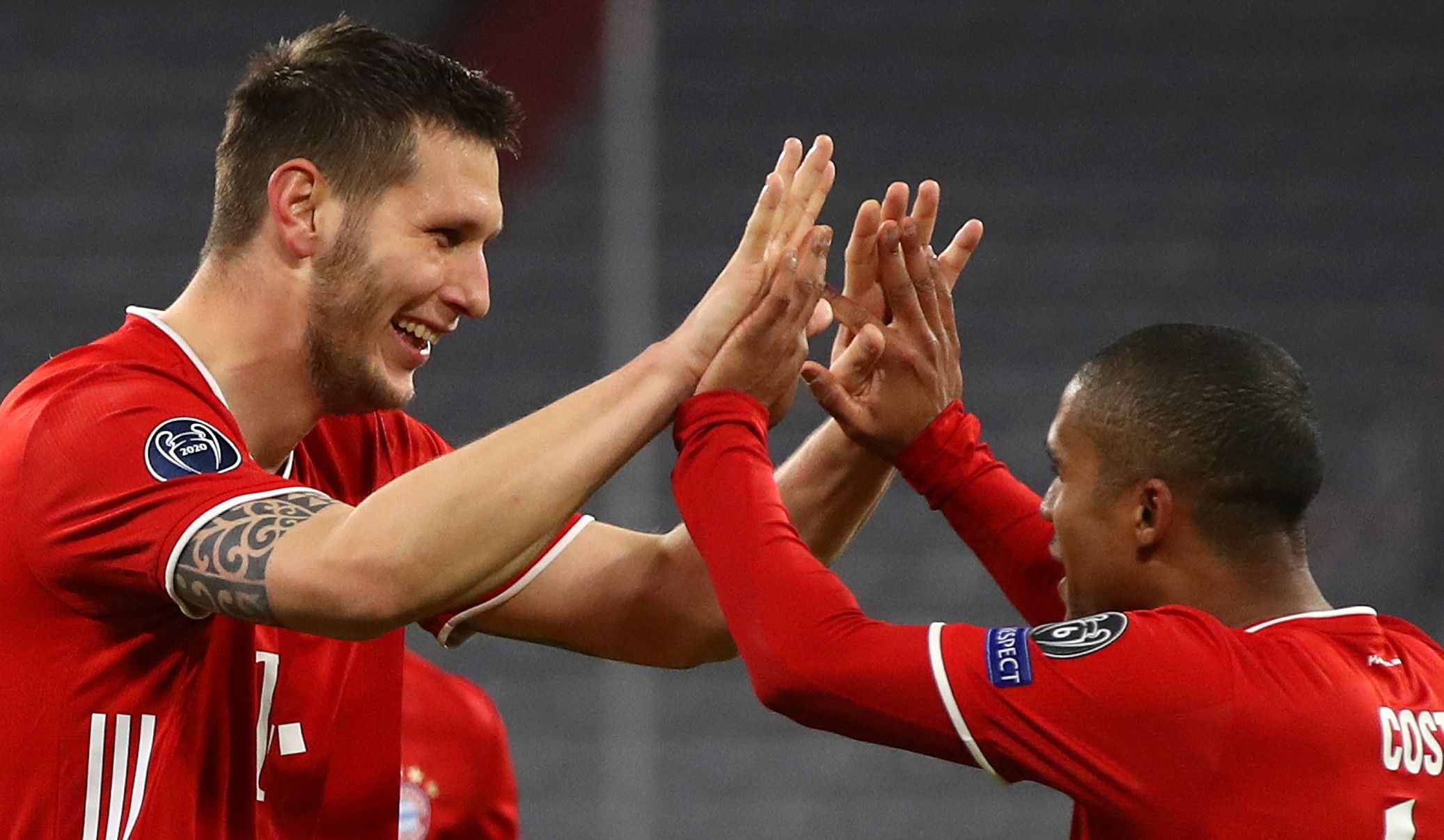 GER SÜLE COSTA FC BAYERN LOK MOSKAU