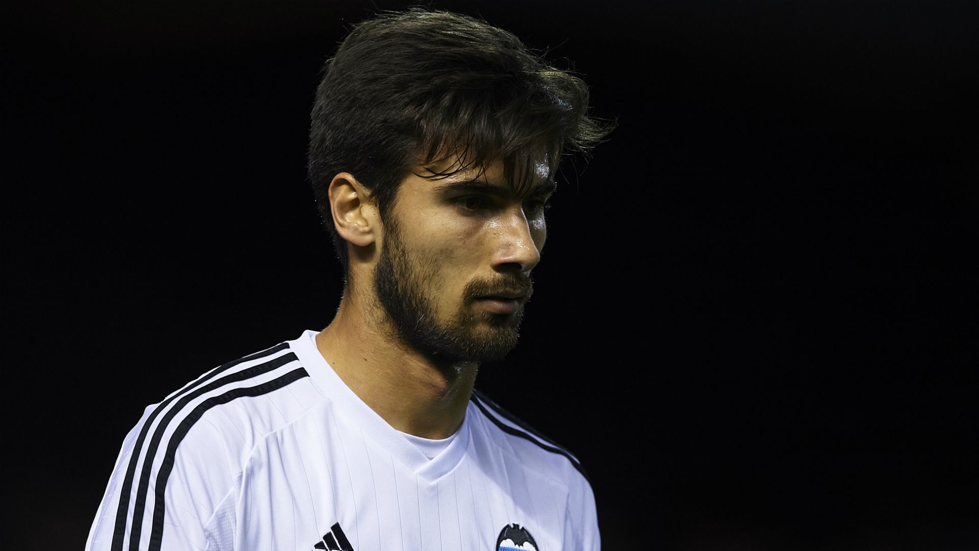 Andre Gomes ex Valencia player