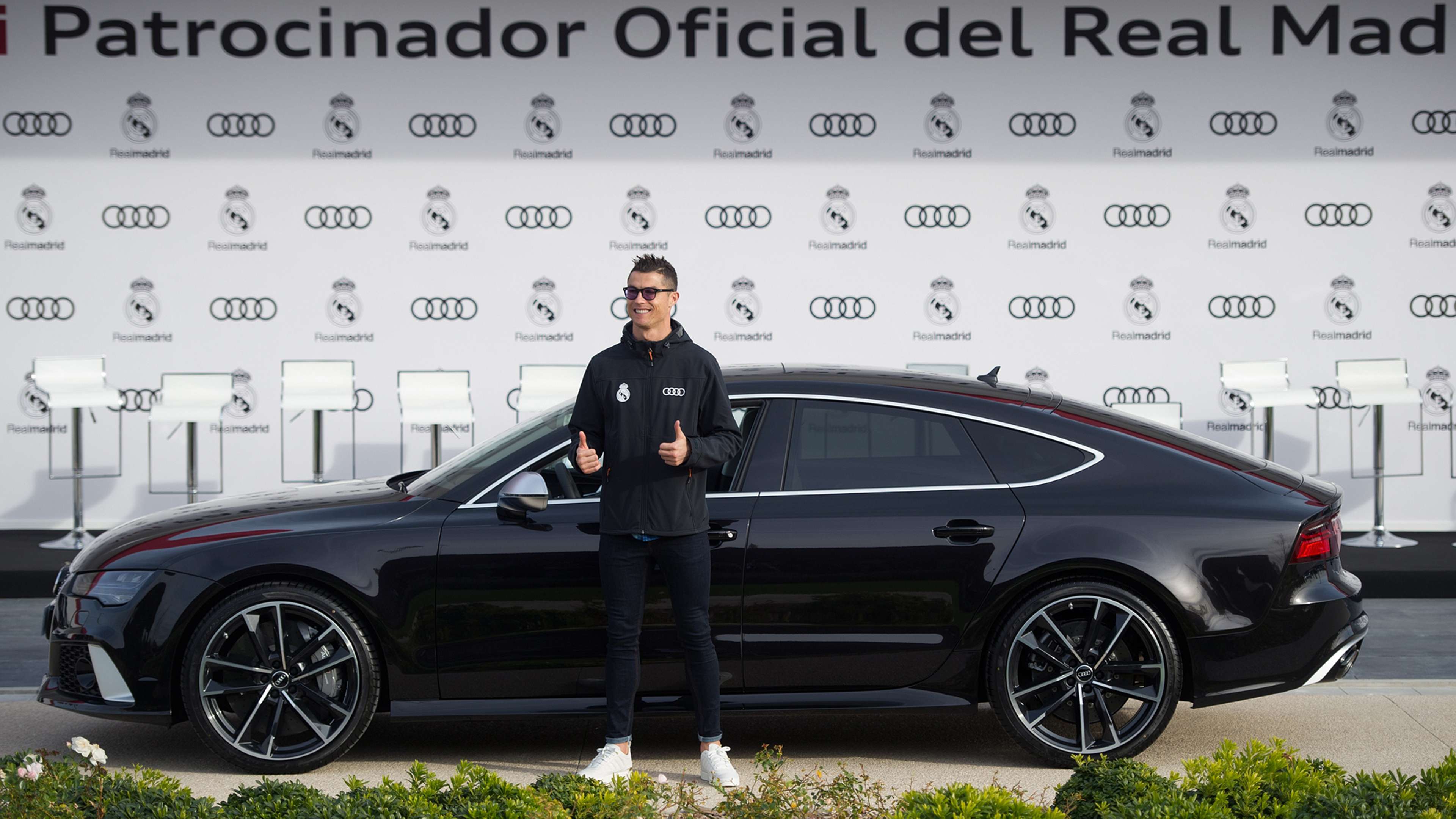 Real Madrid Ronaldo Audi Sponsor Auto 23112017