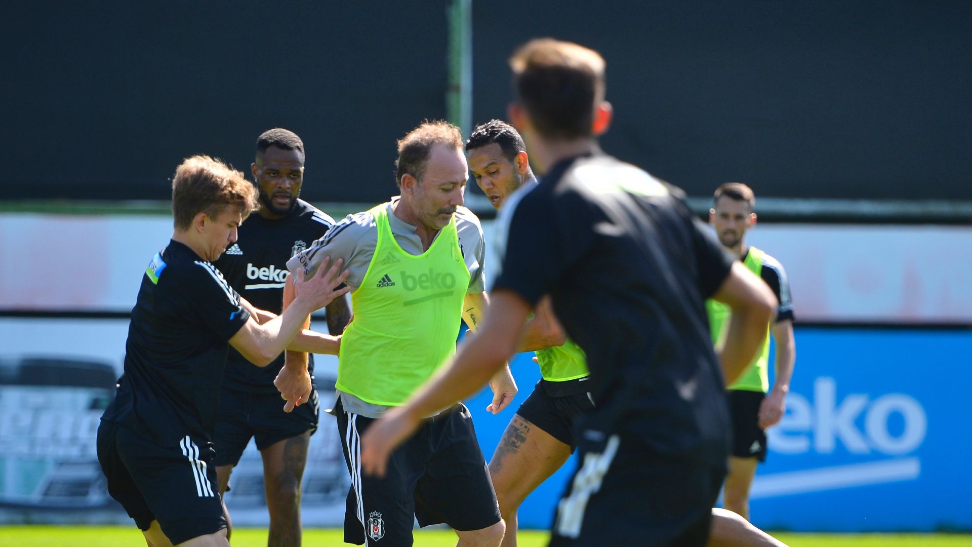 Besiktas Sergen Yalcin training