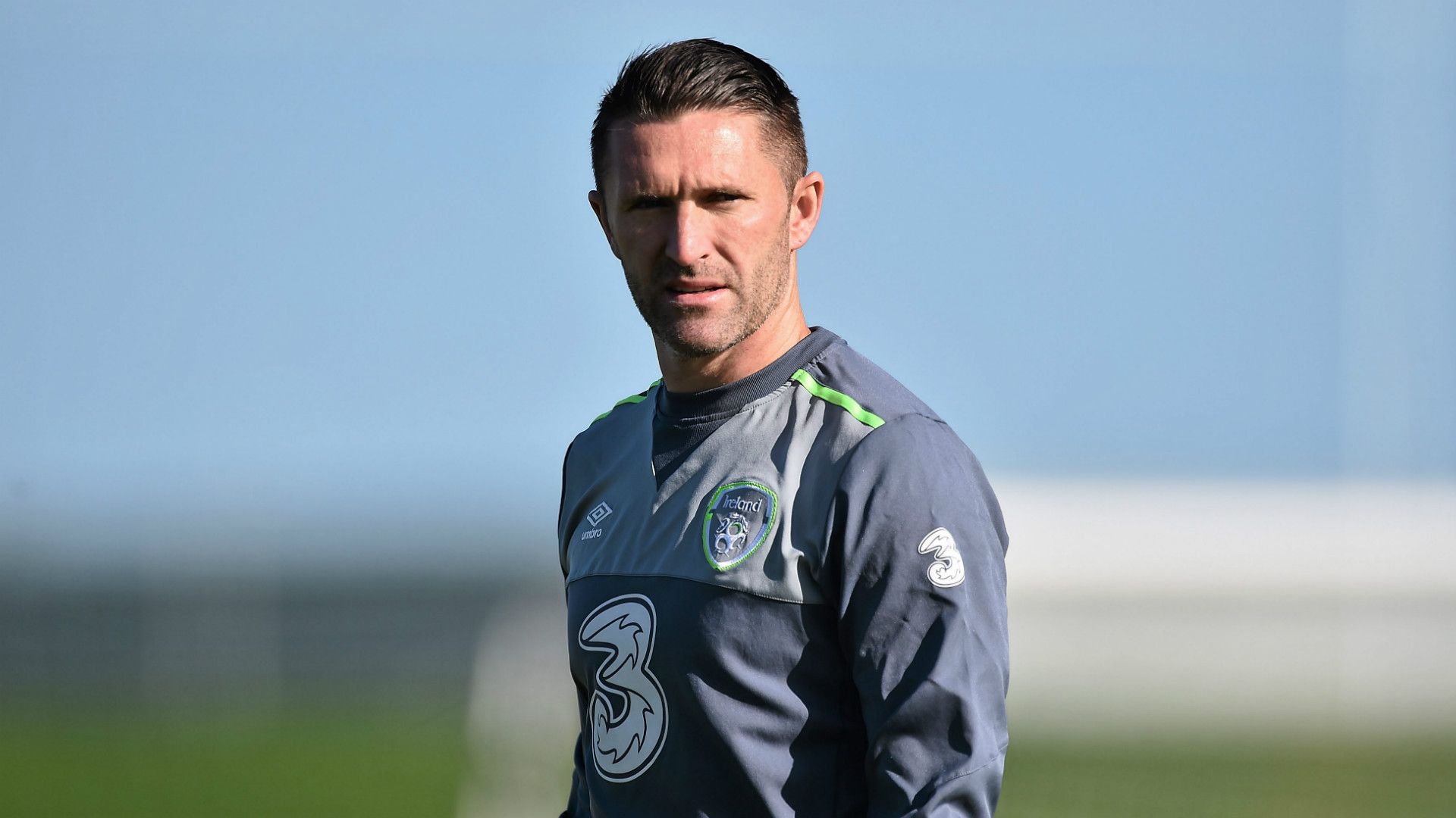 Robbie Keane Ireland 071015