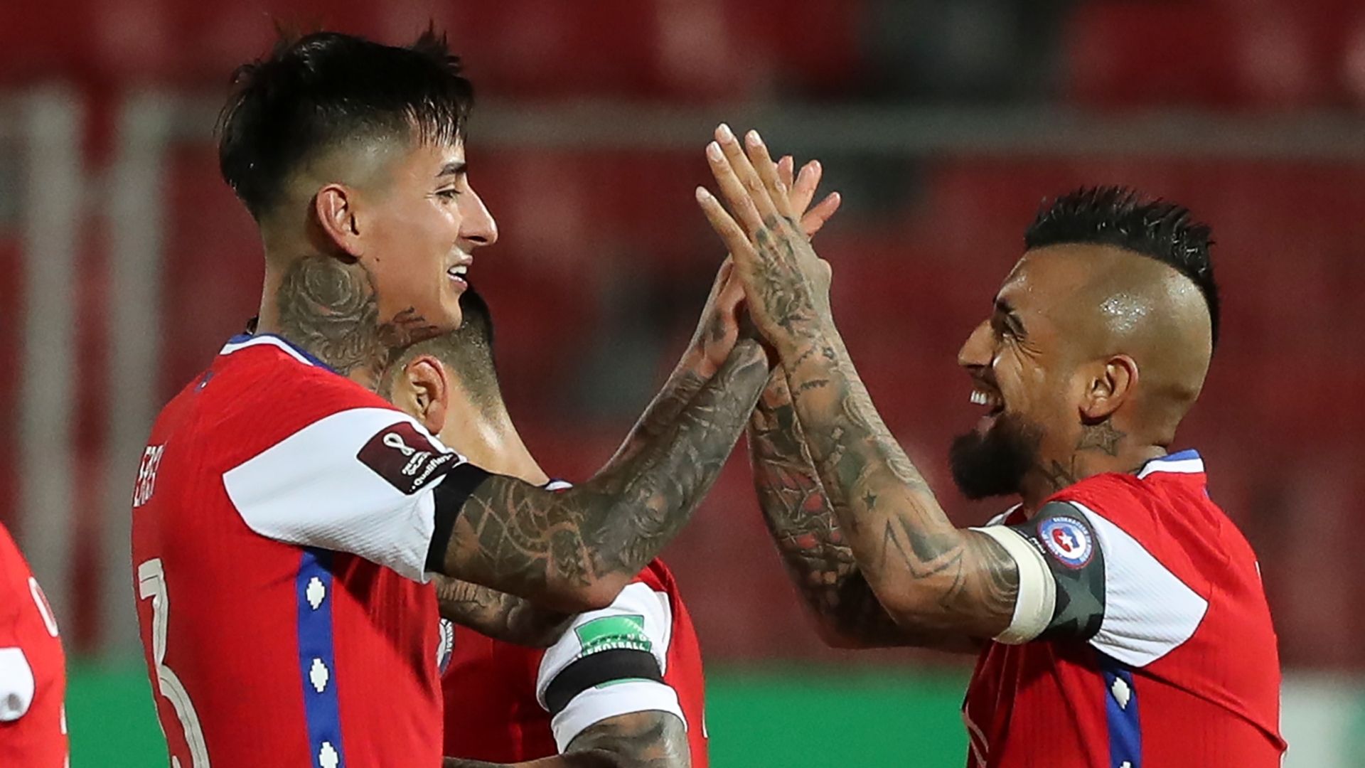 Arturo Vidal Erick Pulgar Chile