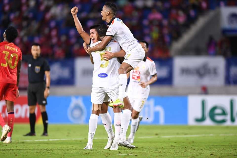 ศราวุธ อินทร์แป้น