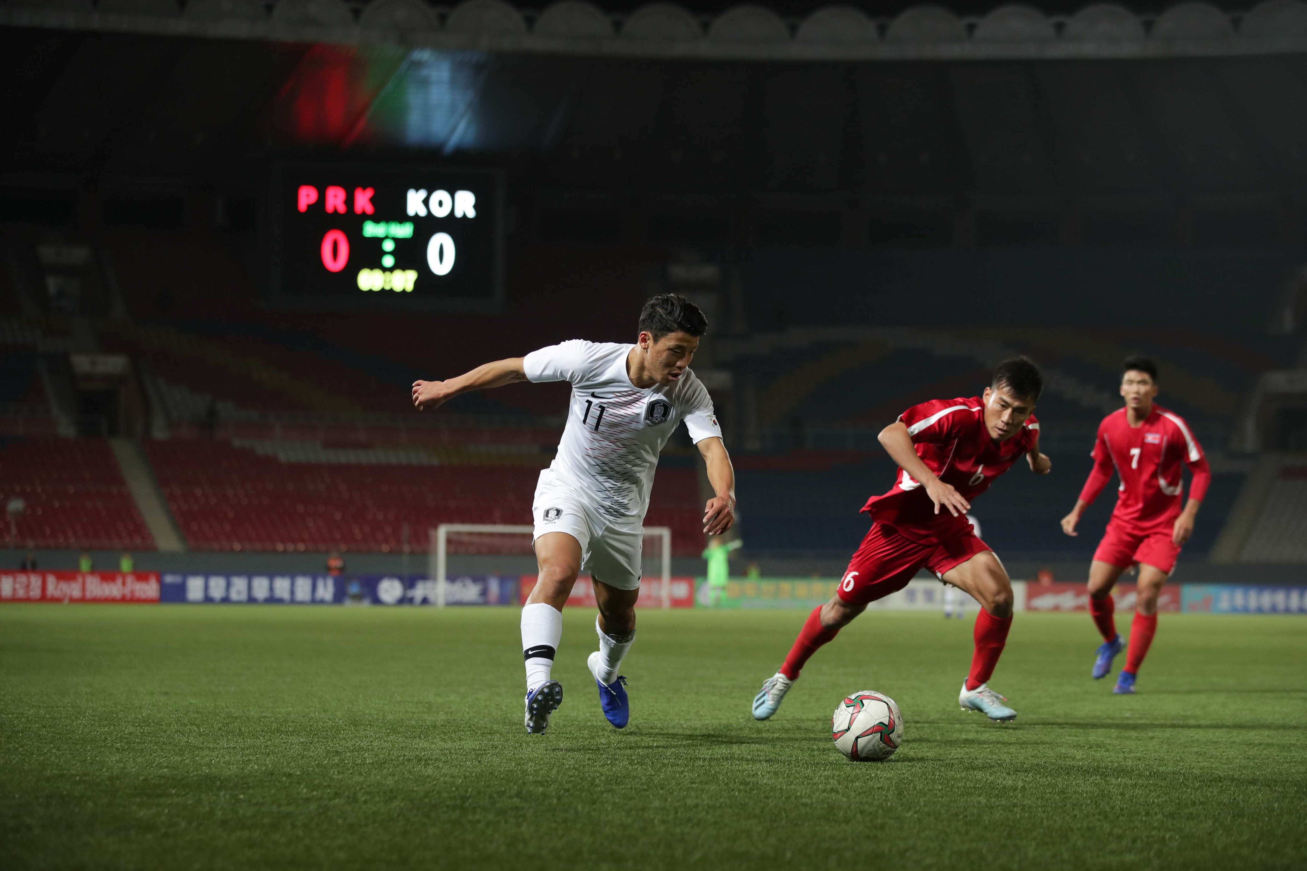 North Korea v South Korea 100152019