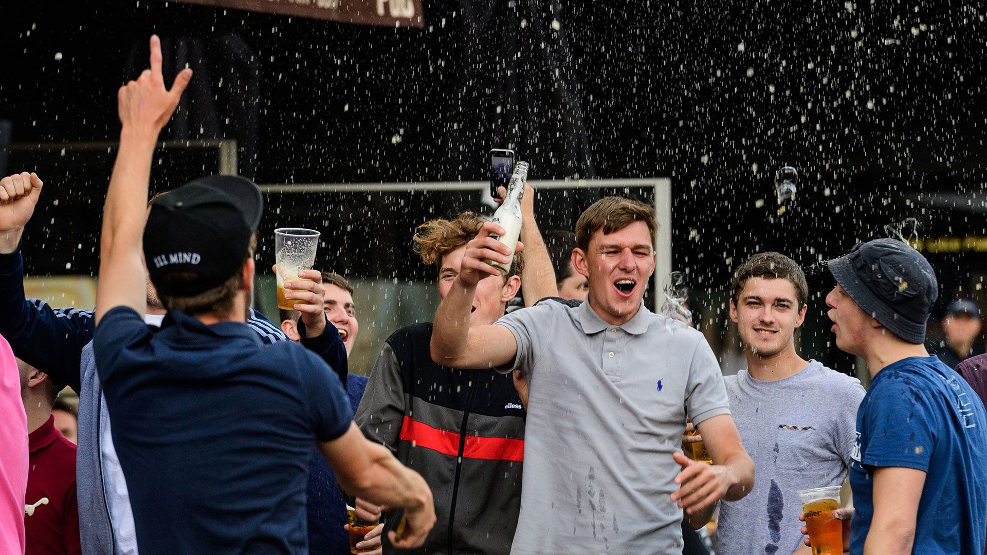 Russia England fan violence Lille Euro 2016